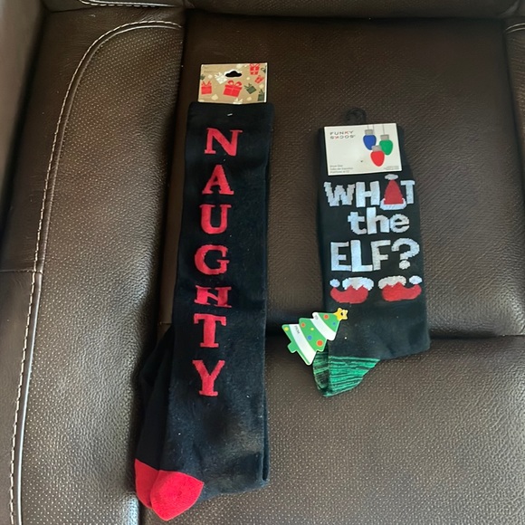 36 Christmas Sox